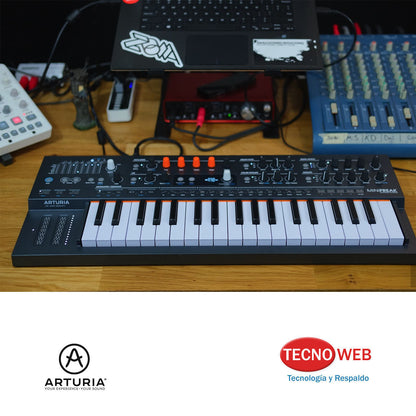 Arturia MiniFreak - Sintetizador Híbrido Experimental